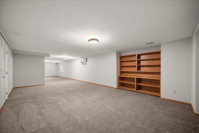 704 E High Dr, Spokane, WA 99203