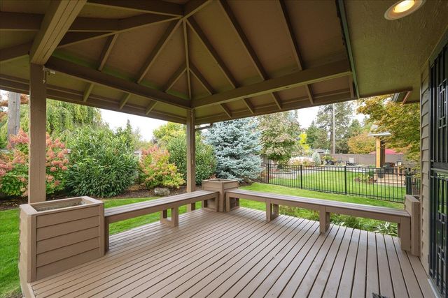 704 E High Dr, Spokane, WA 99203