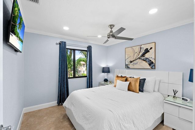 506 Shady Pine Way A2, Greenacres, FL 33415