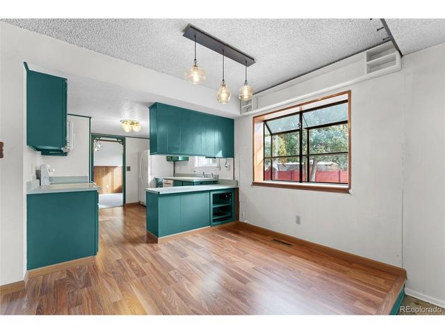 1735 S Pratt Pkwy, Longmont, CO 80501