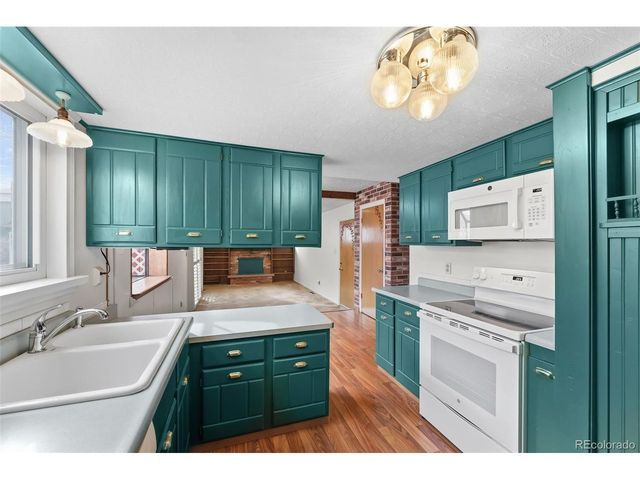 1735 S Pratt Pkwy, Longmont, CO 80501