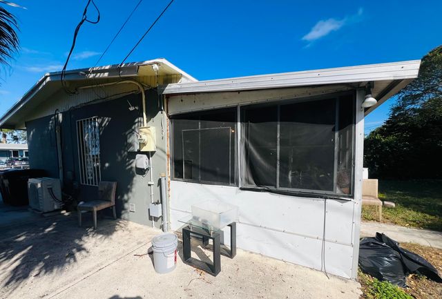 1348 9th Street, West Palm Beach, FL 33401