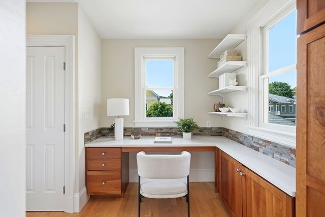 130 Mount Auburn St 130, Watertown, MA 02472