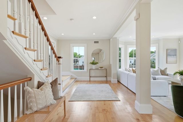 130 Mount Auburn St 130, Watertown, MA 02472