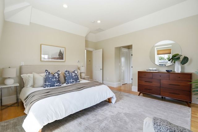 130 Mount Auburn St 130, Watertown, MA 02472