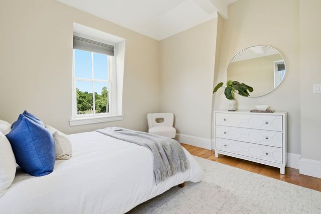 130 Mount Auburn St 130, Watertown, MA 02472