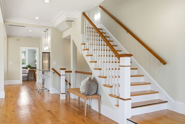130 Mount Auburn St 130, Watertown, MA 02472