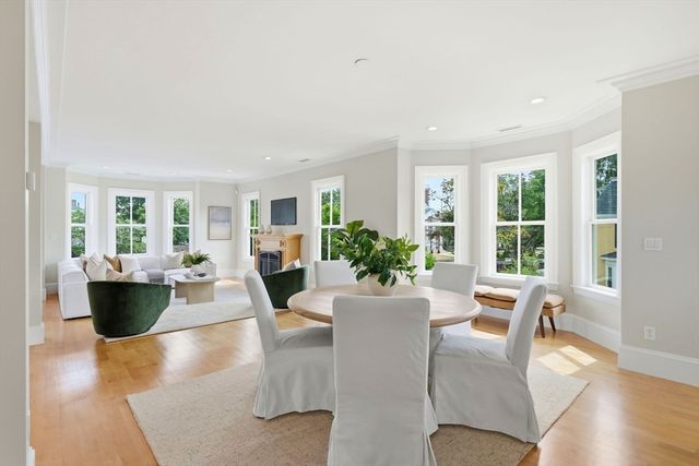 130 Mount Auburn St 130, Watertown, MA 02472