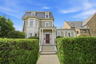 130 Mount Auburn St 130, Watertown, MA 02472