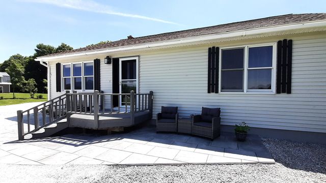 929 Packer Road, Mount Holly, VT 05758