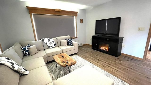 929 Packer Road, Mount Holly, VT 05758