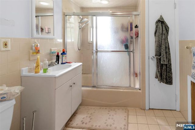 75 Mount Prospect Avenue, Belleville, NJ 07109