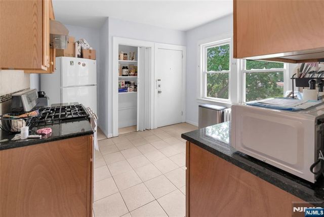 75 Mount Prospect Avenue, Belleville, NJ 07109