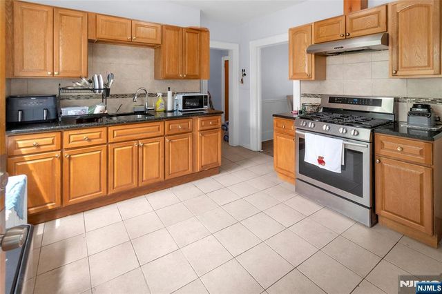 75 Mount Prospect Avenue, Belleville, NJ 07109