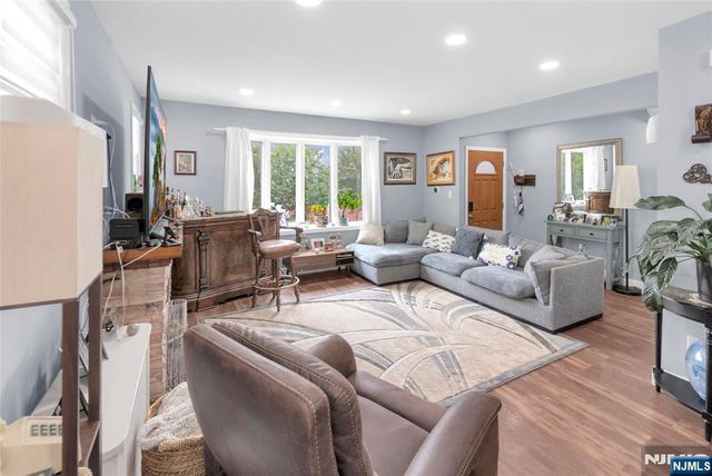 75 Mount Prospect Avenue, Belleville, NJ 07109