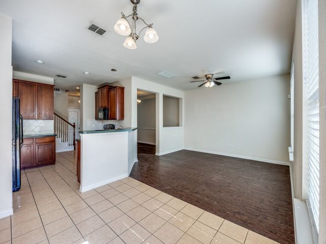 628 Gray Stone Lane, Richardson, TX 75081