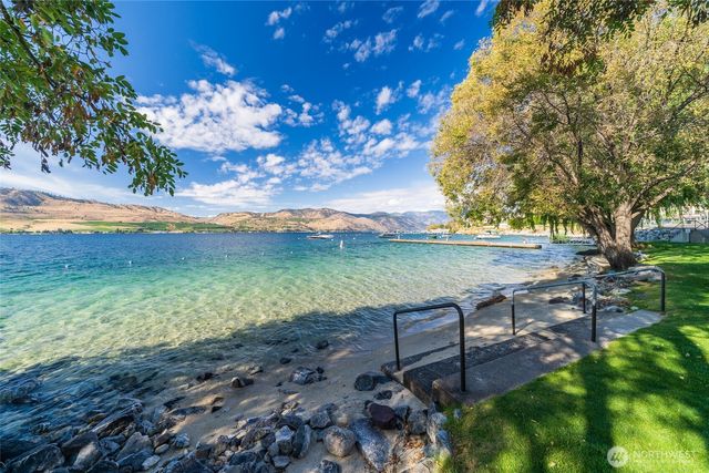 120 Orchard View Drive, Chelan, WA 98816
