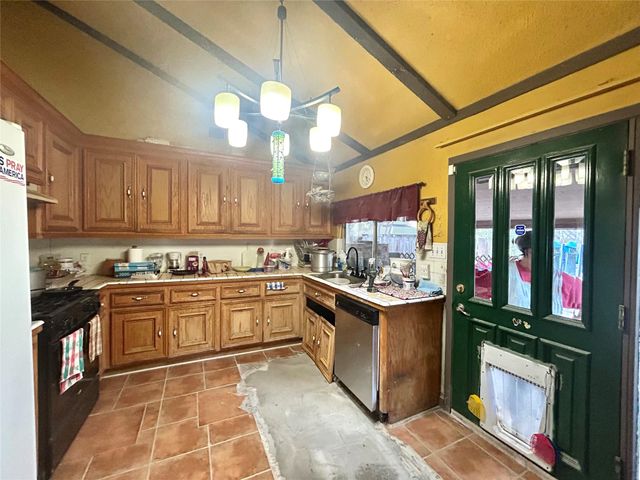 5410 Peppertree PKWY, Austin, TX 78744