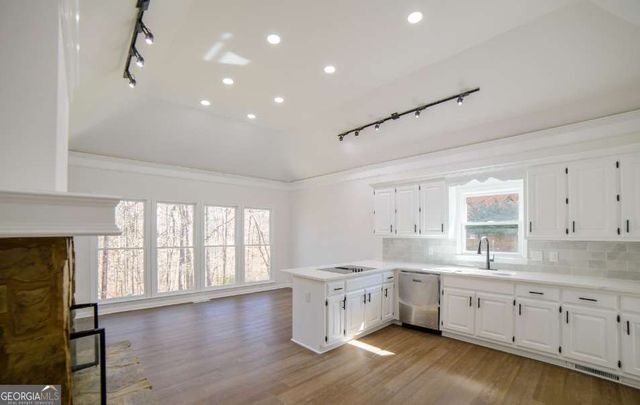 1190 Saint Ives Court, Suwanee, GA 30024