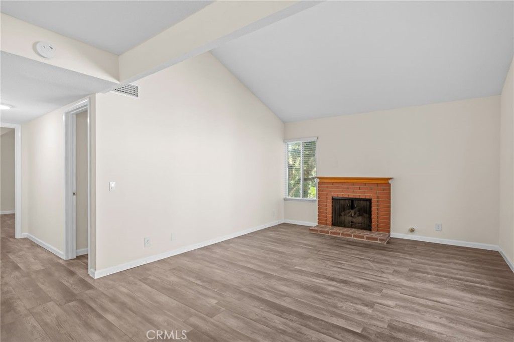 1370 Cabrillo Park Drive H, Santa Ana, CA 92701 — photo 3