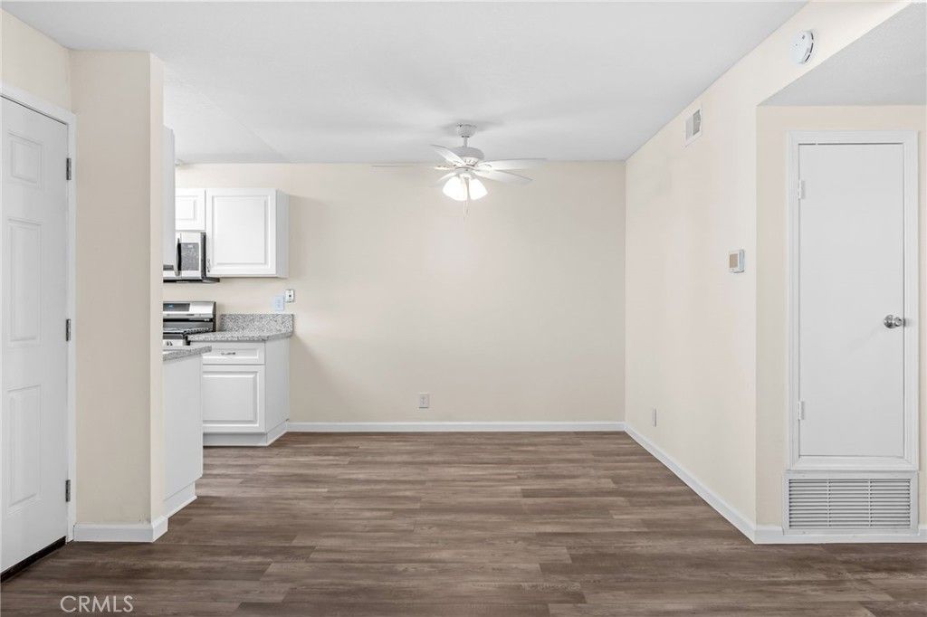 1370 Cabrillo Park Drive H, Santa Ana, CA 92701 — photo 5
