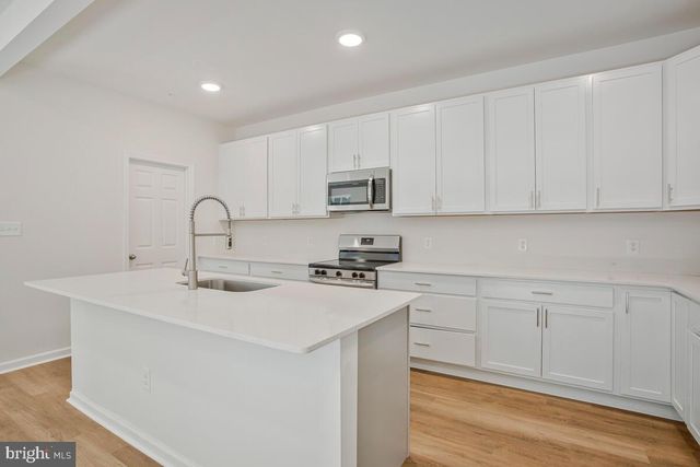1237 SPRUCE AVE, Shady Side, MD 20764