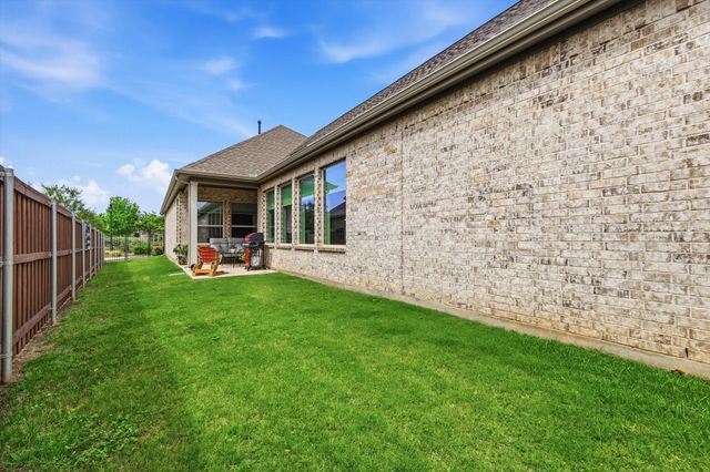 4817 Beaver Creek Drive, Arlington, TX 76005