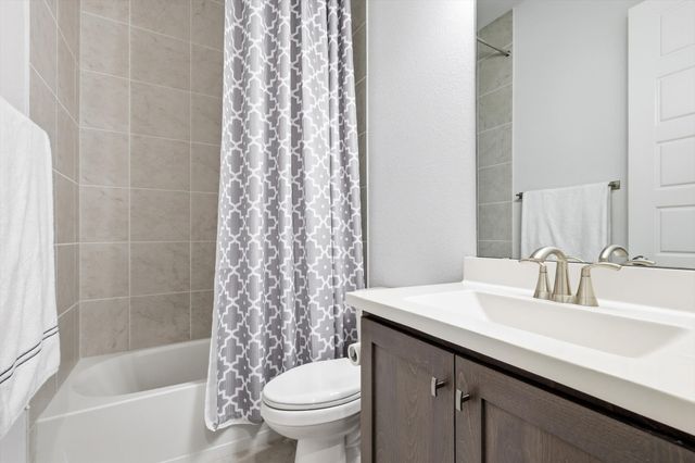 4817 Beaver Creek Drive, Arlington, TX 76005