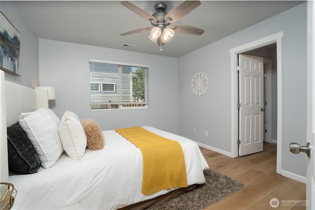 17821 36th Avenue E, Tacoma, WA 98446