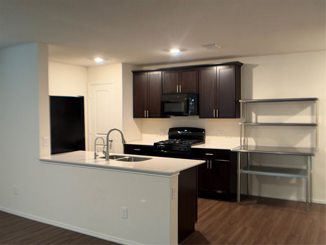 240 Westpark Drive, Anna, TX 75409