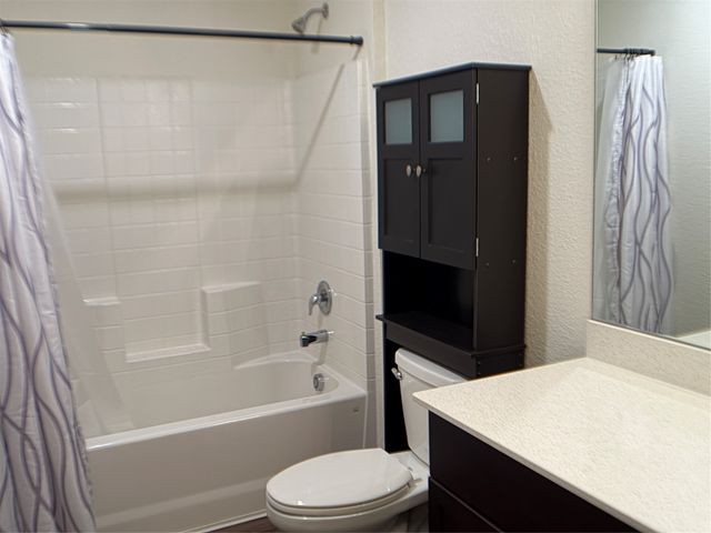 240 Westpark Drive, Anna, TX 75409