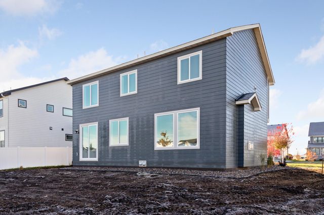 5020 Airlake Draw, Woodbury, MN 55129