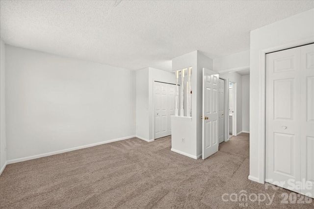 614 Lex Drive, Charlotte, NC 28262