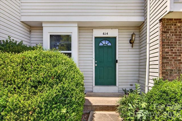 614 Lex Drive, Charlotte, NC 28262