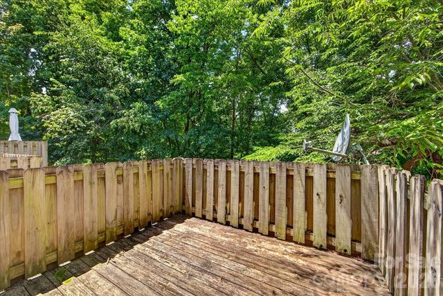614 Lex Drive, Charlotte, NC 28262