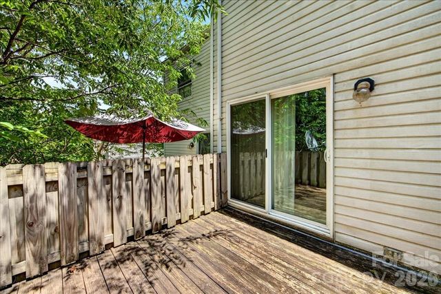 614 Lex Drive, Charlotte, NC 28262