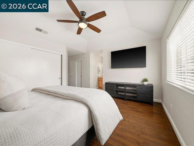 300 Bridgeside Circle, Danville, CA 94506