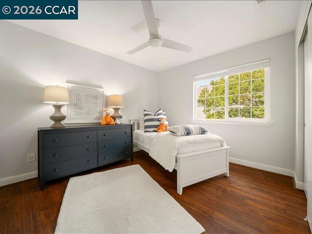 300 Bridgeside Circle, Danville, CA 94506
