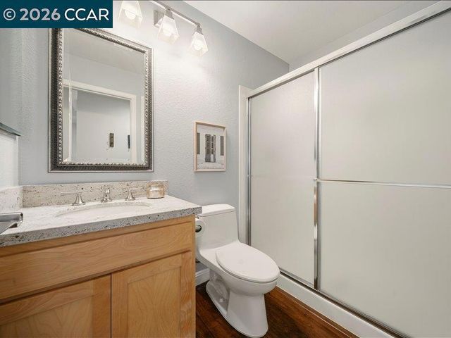 300 Bridgeside Circle, Danville, CA 94506