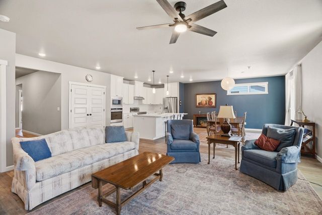 7121 S HEVER St, Cheney, WA 99004