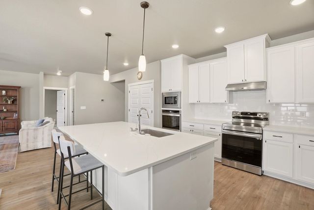 7121 S HEVER St, Cheney, WA 99004