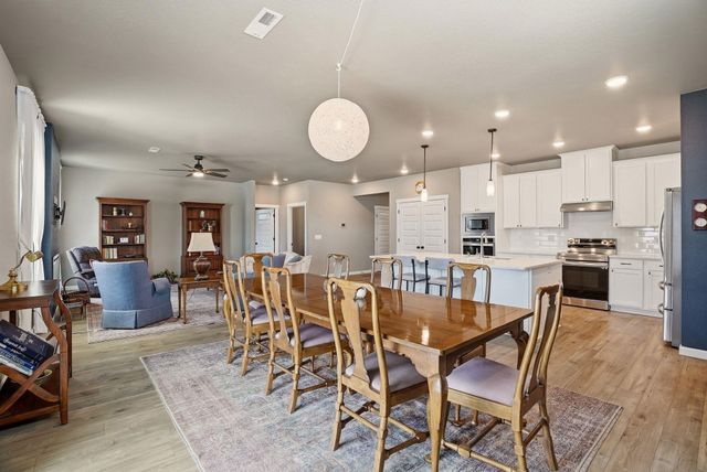 7121 S HEVER St, Cheney, WA 99004