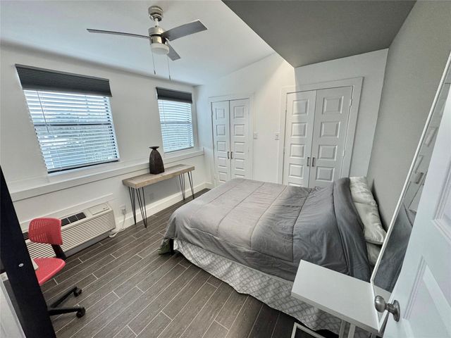 412 Pacific Street 12A, Houston, TX 77006