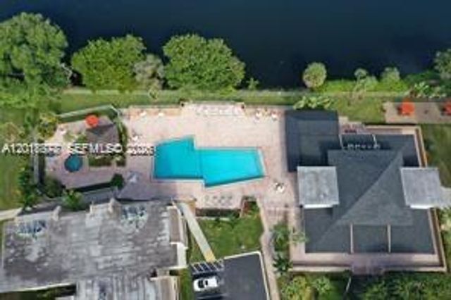 7775 SW 86th Street F1105, Miami, FL 33143