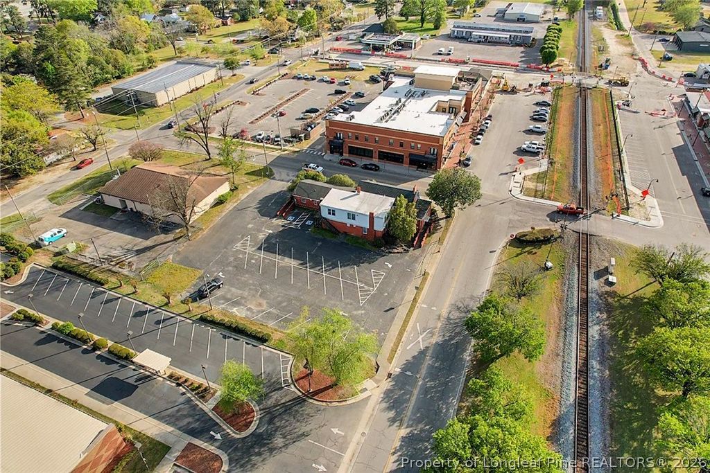 101 E 2nd Street, Pembroke, NC 28372 — photo 5