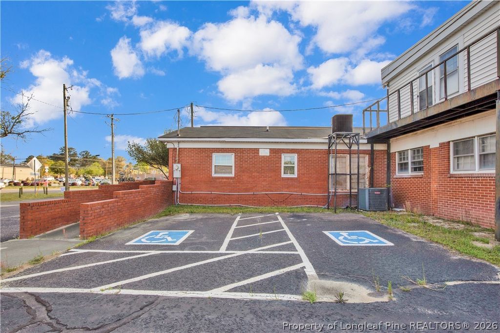 101 E 2nd Street, Pembroke, NC 28372 — photo 8