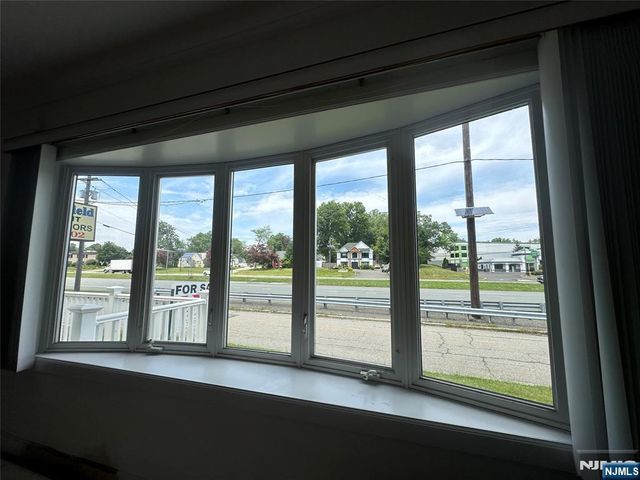 588 US Highway 46, Fairfield, NJ 07004