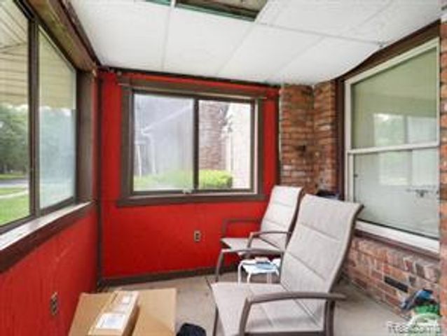 11119 Whitehill Street, Detroit, MI 48224