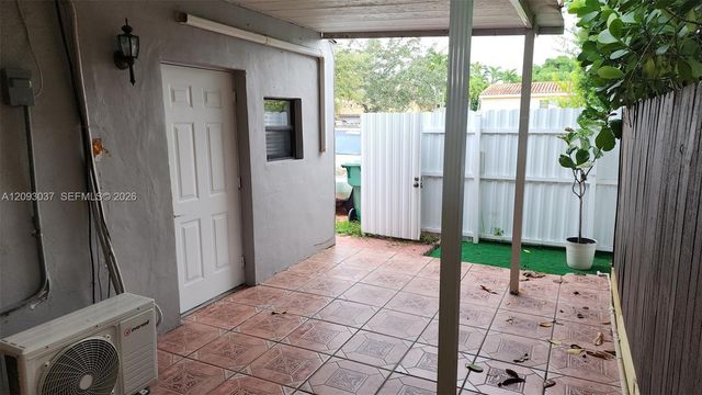 1921 SW 83rd Avenue 1, Miami, FL 33155
