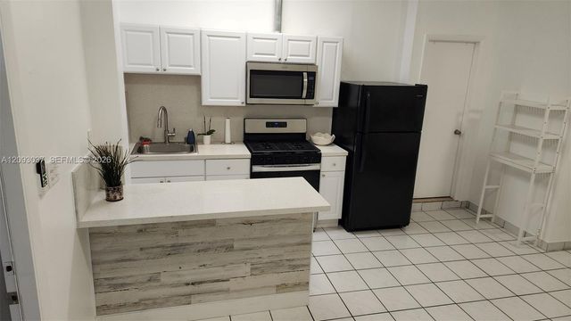 1921 SW 83rd Avenue 1, Miami, FL 33155